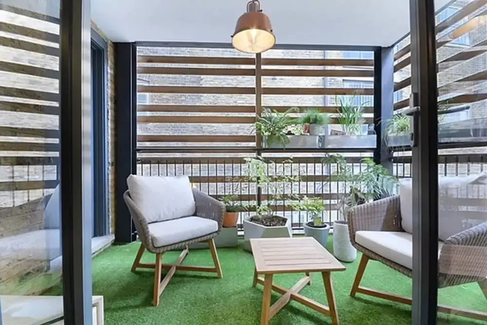 Modern 2 Bedroom Apartment With Balcony Close To Borough Tube
