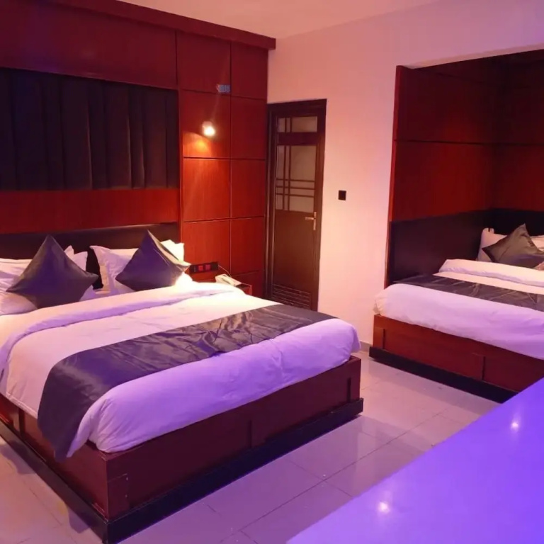 Hotel photo 2
