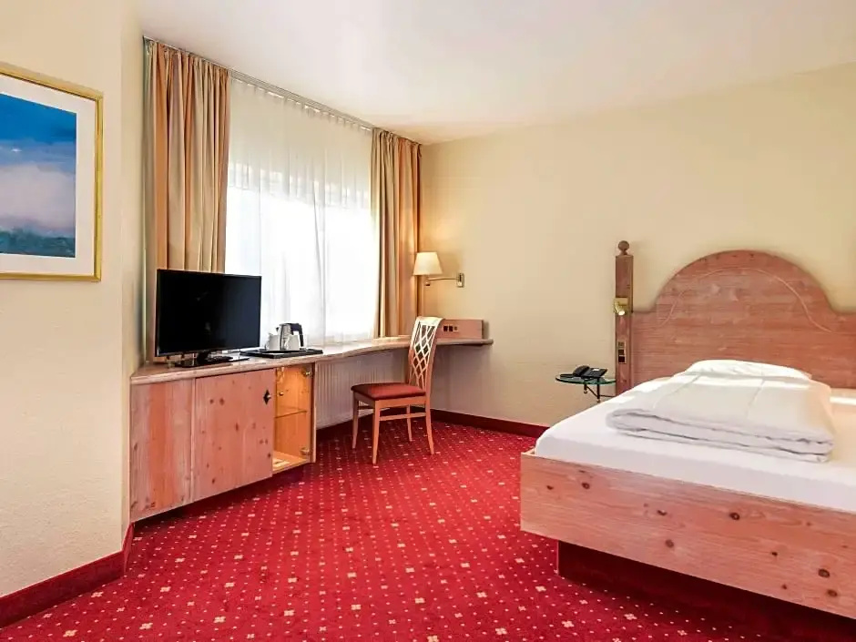 Standard Single room (single bed)