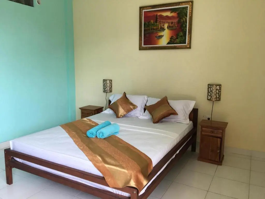 Economy room