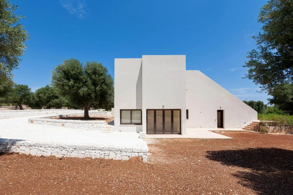 Villa Karma by BarbarHouse