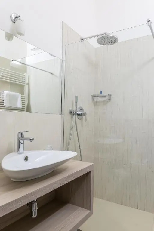 Panoramic Hotel Benacus - Chambres