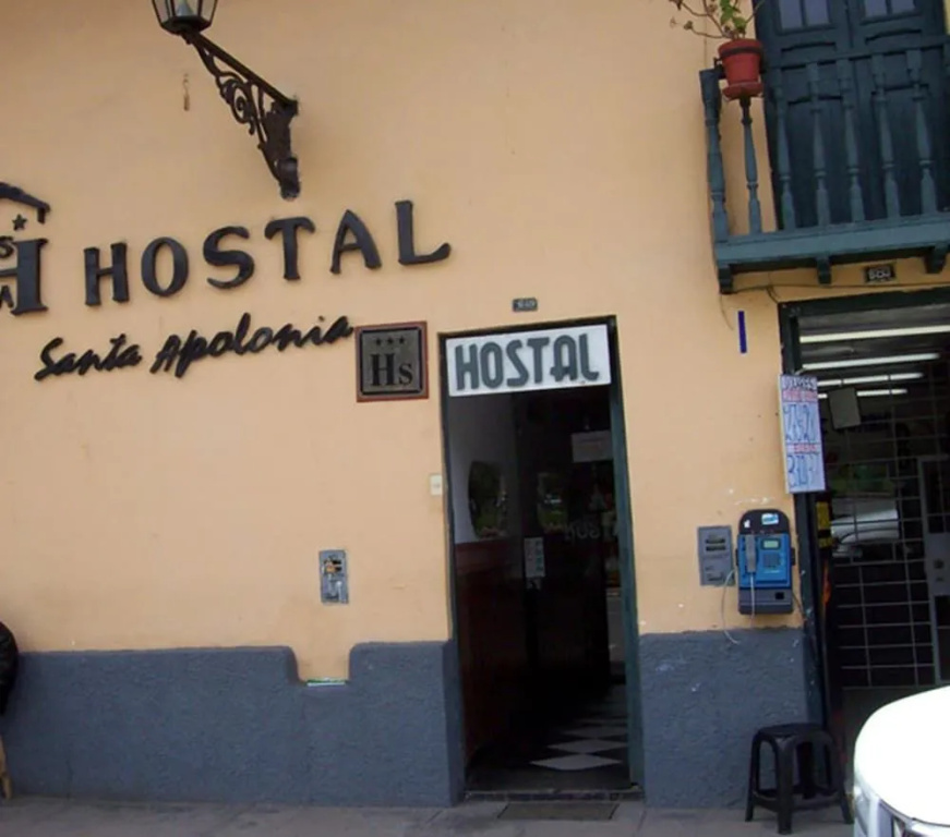 Hostal Santa Apolonia