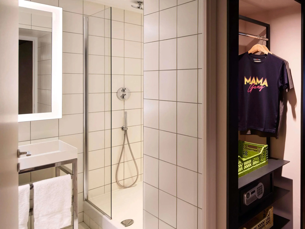 Отель Mama Shelter Paris East в Париже