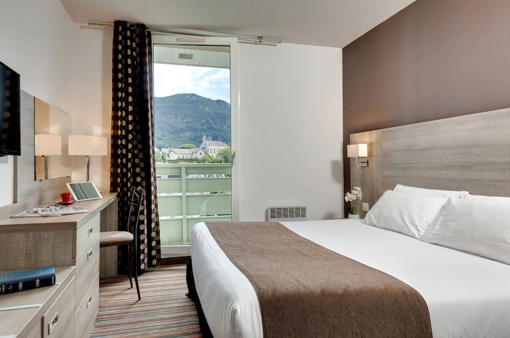 Standard Double room (twin beds)