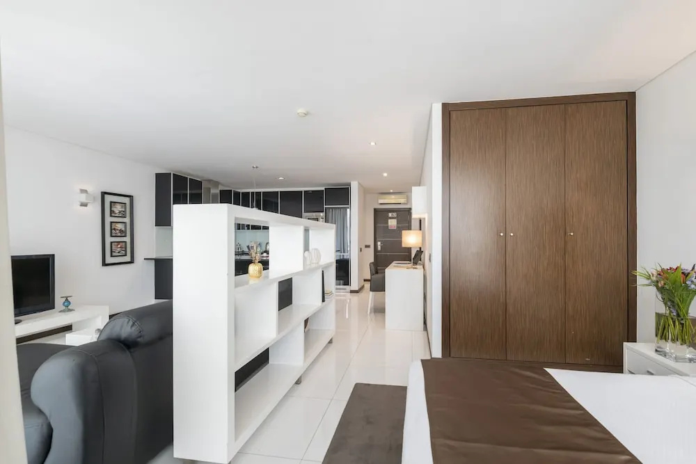 Deluxe Suite with balcony
