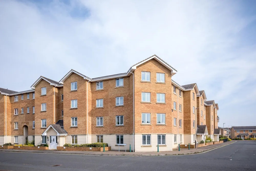 Lloyd Close Cheltenham and Town Centre