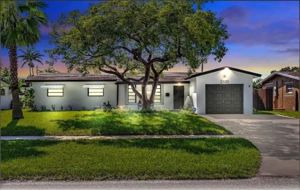 Casa Maya 3br Home With Pool In Hollywood Hills 3 Bedroom Home by RedAwning
