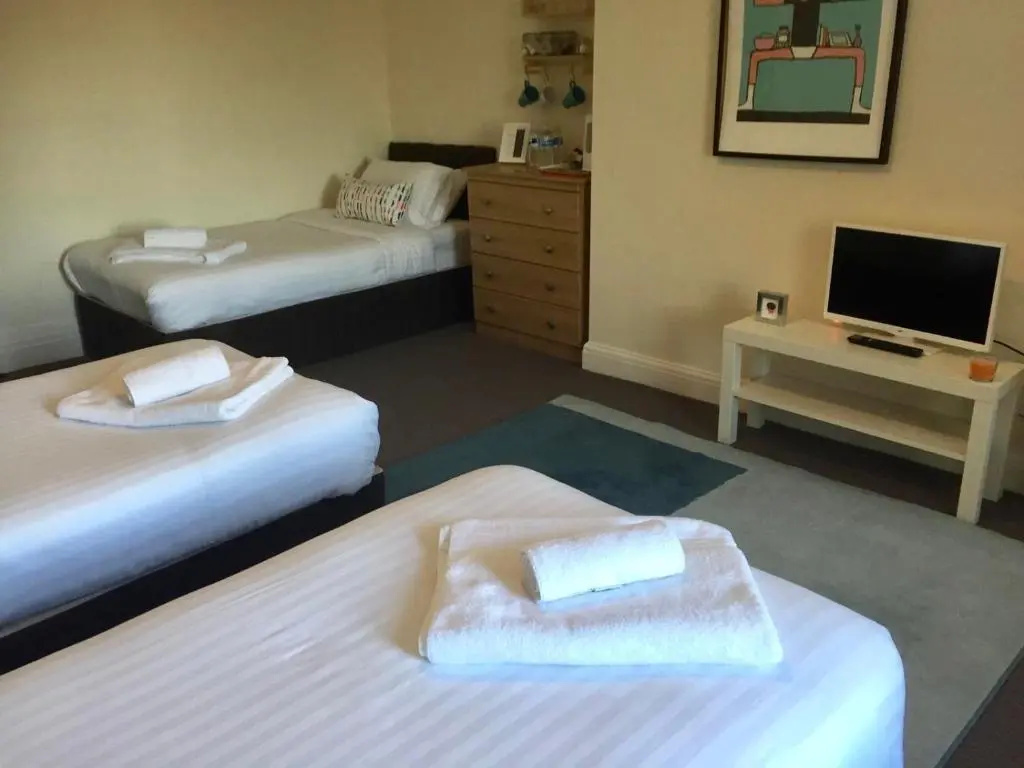 Economy room