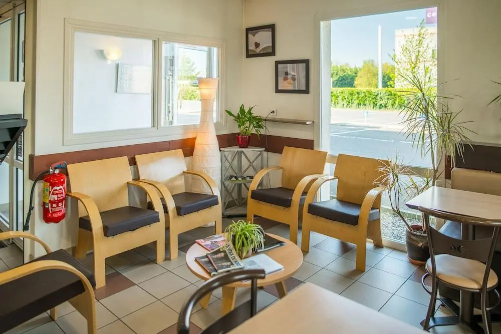 Afficher la photo 8 — Ace Hôtel Noyelles Godault