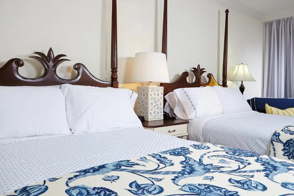 Inn at Pelican Bay - Chambres