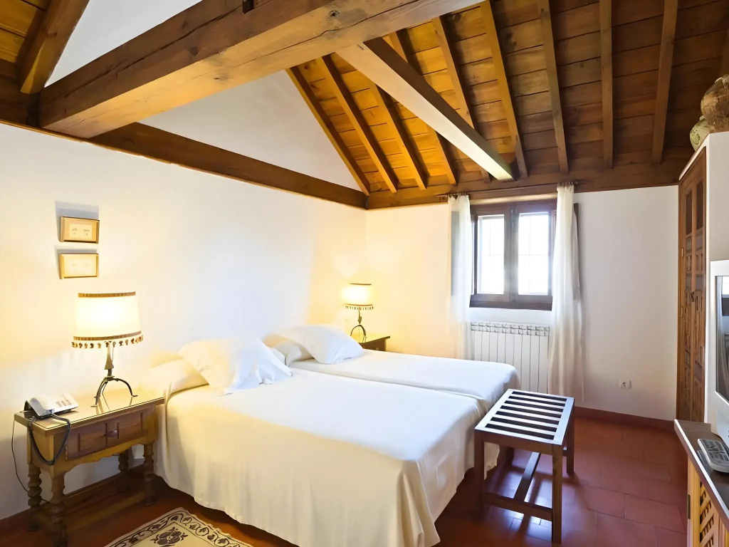 Santa Isabel la Real Hotel - Général
