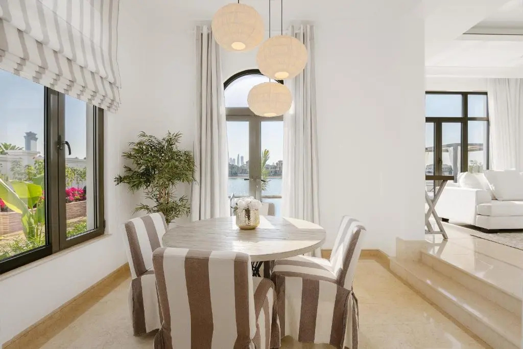 Maison Privee - Villa on Beach w Private Pool The Palm Jumeirah - Général