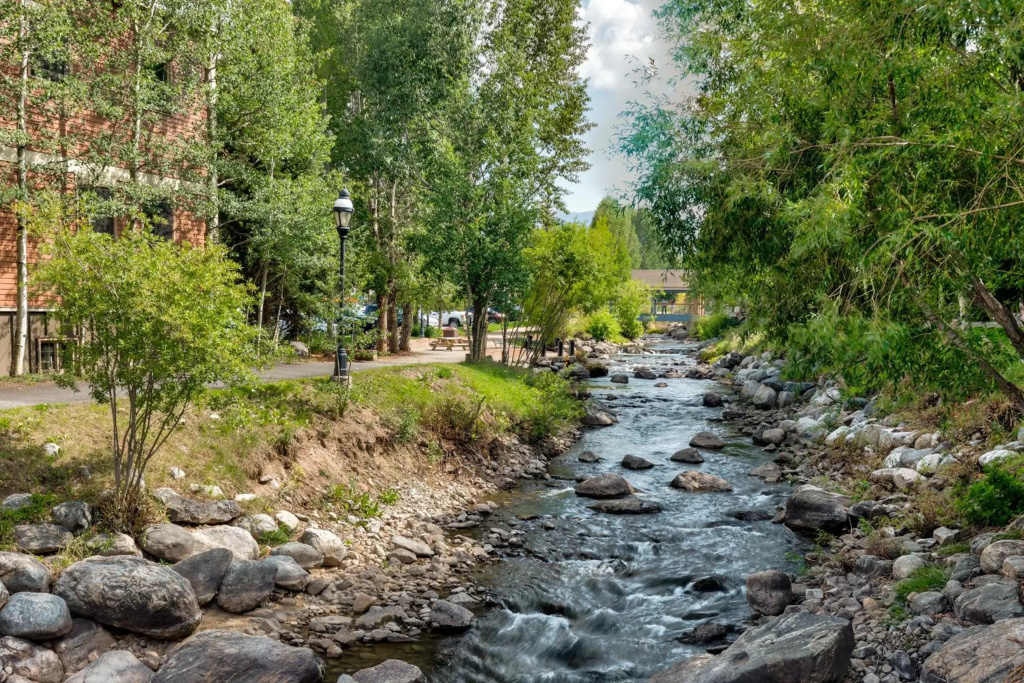 312 Shores Lane by Summit County Mountain Retreats