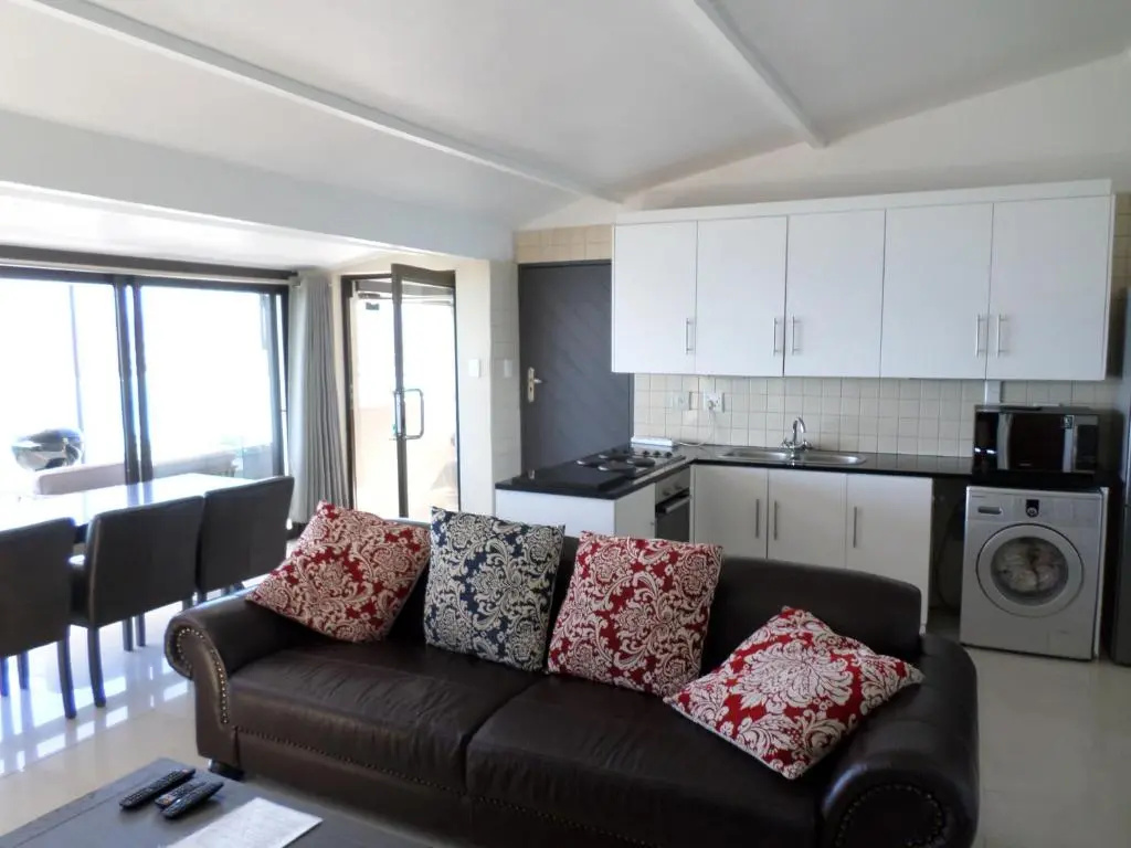 2 Bedrooms Apartment with sea view