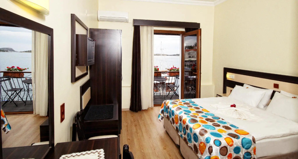 Superior room