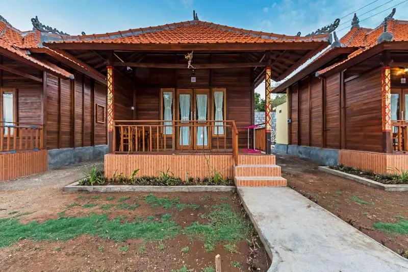 Shakya Garden Cottage By Zuzu