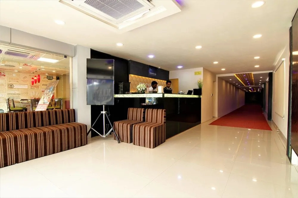 FabHotel Berry's - Général