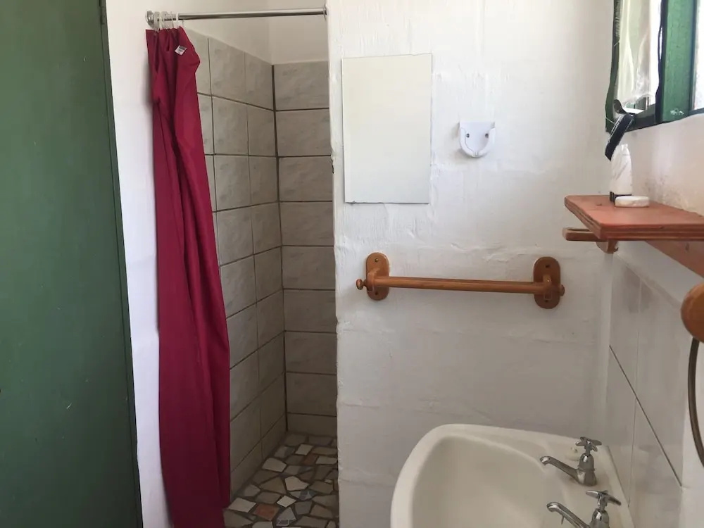 Standard Double room with garden view (full double bed)