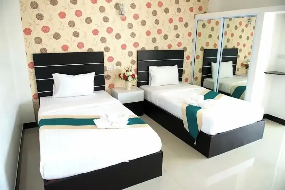 Standard Double room with balcony (twin beds)