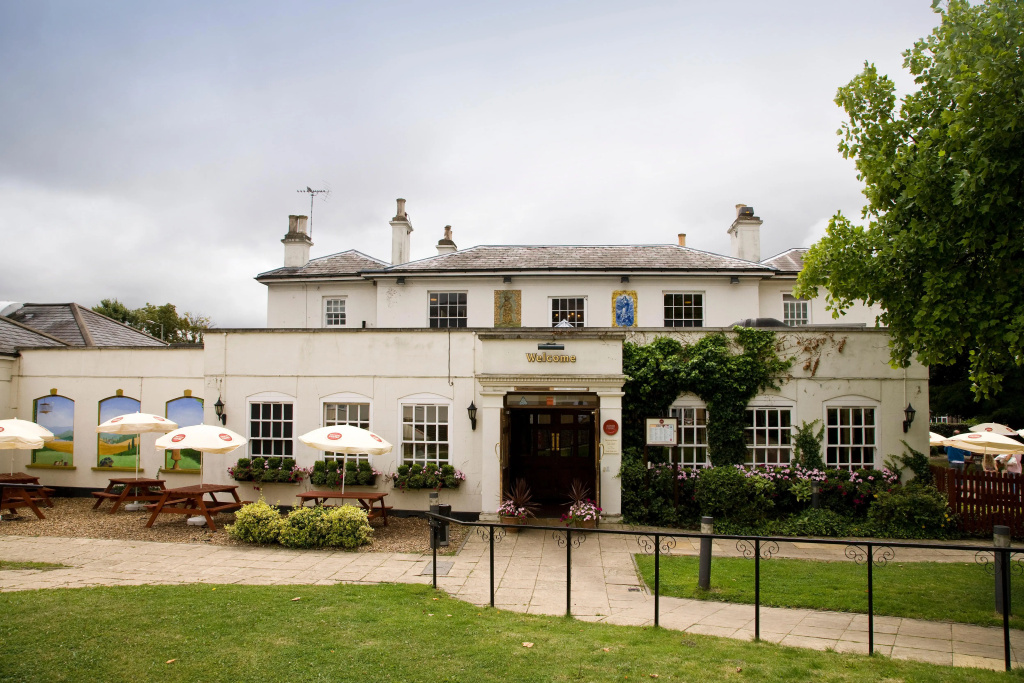 Premier Inn Epsom Central