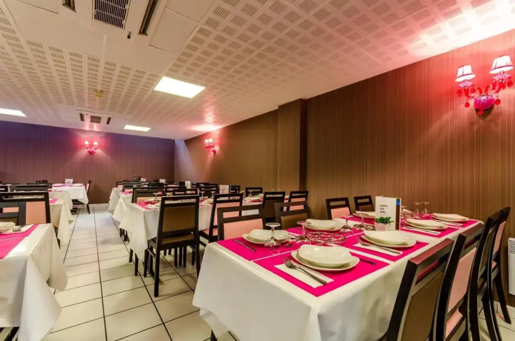 Hôtel Croix des Bretons Lourdes Pyrénées - Général