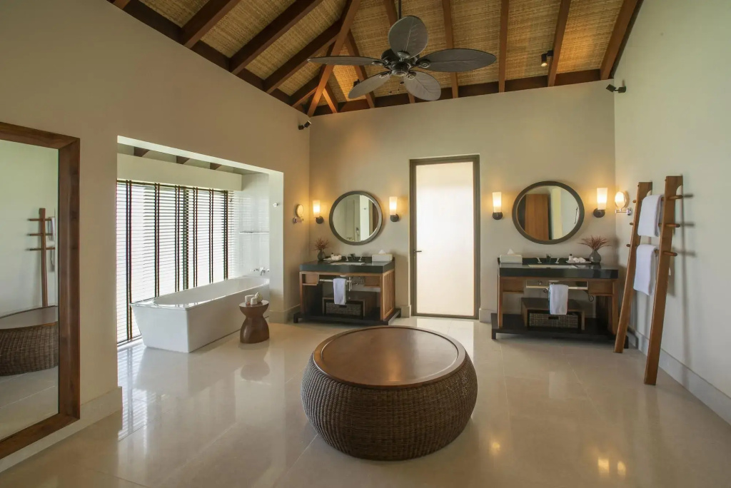 Отель The Residence Maldives at Dhigurah — фото
