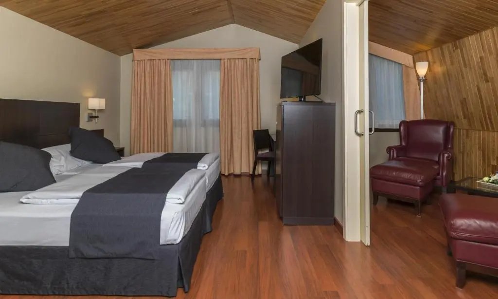 Premium Double room (twin beds)