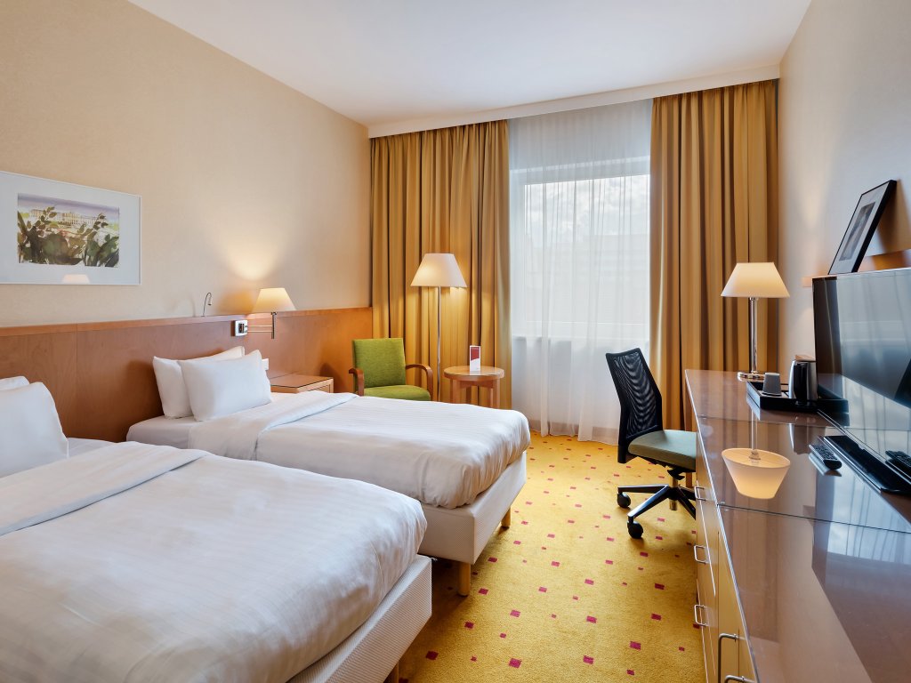 Отель Quality Hotel Vienna (By Ostrovok