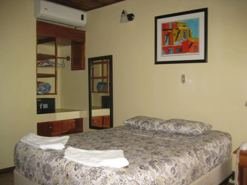 Apartotel Girasol