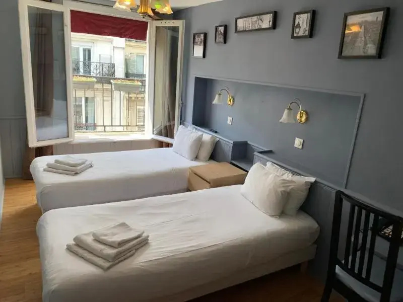 Standard Double room (twin beds)