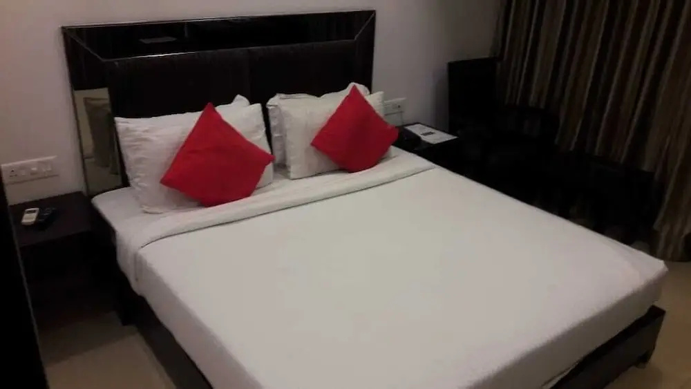 Hotel Supreme - Chambres