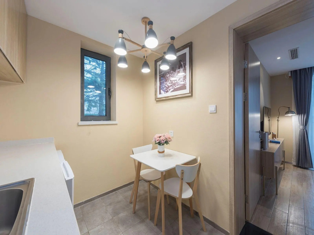 Отель JAMES JOYCE COFFETEL(Yangqiao branch, Beijing South Railway Station) в Пекине