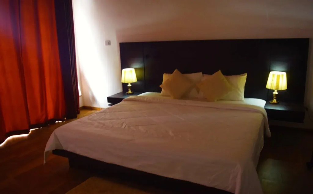 Hotel photo 11
