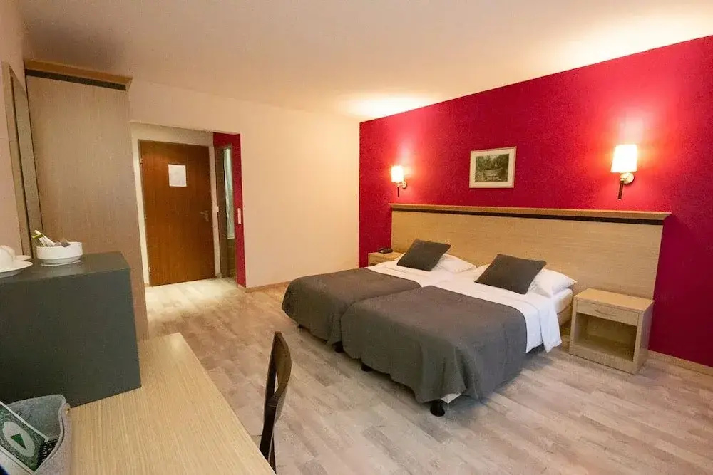 Hotel De La Vieille Tour - Chambres