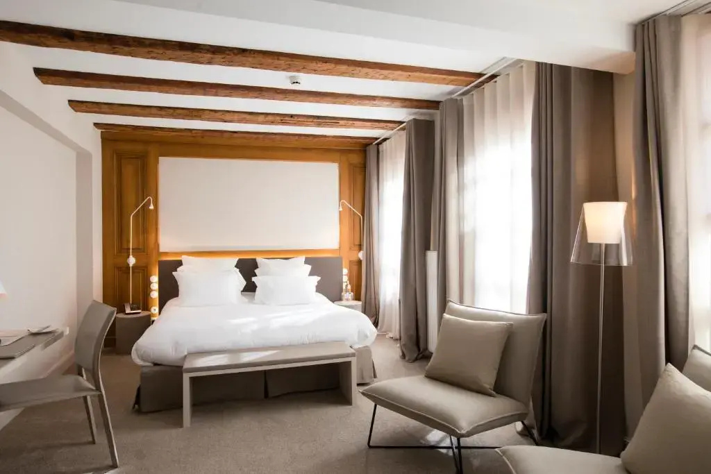 Superior Double room (full double bed)