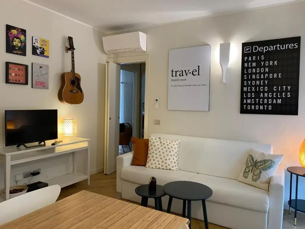 "The Traveler's House" - Verona