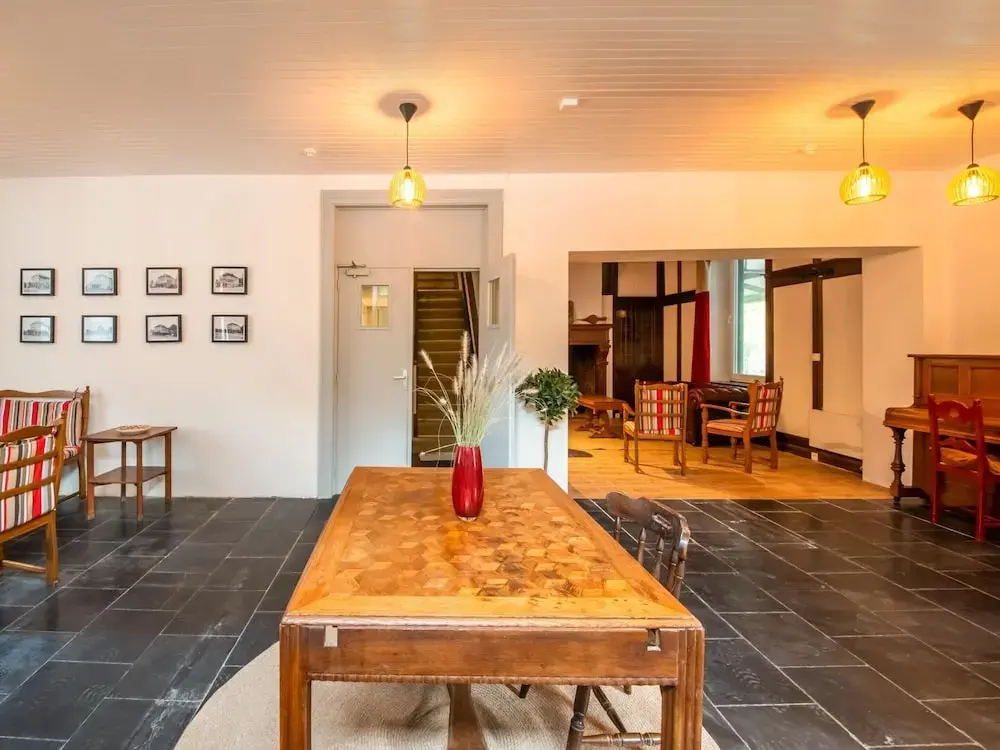 Spacious Holiday Home With 4 Tiny Houses - фото 19