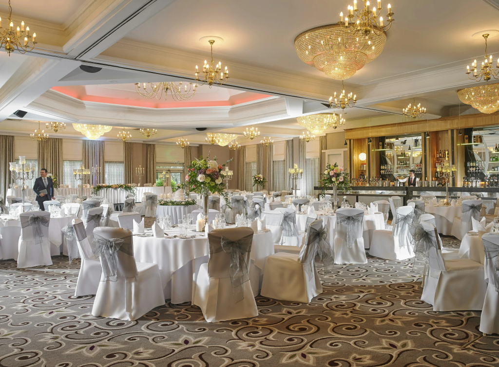 Castlecourt Hotel - Général