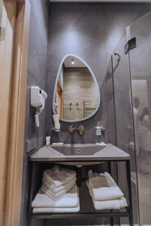 Comfort Double room (full double bed)