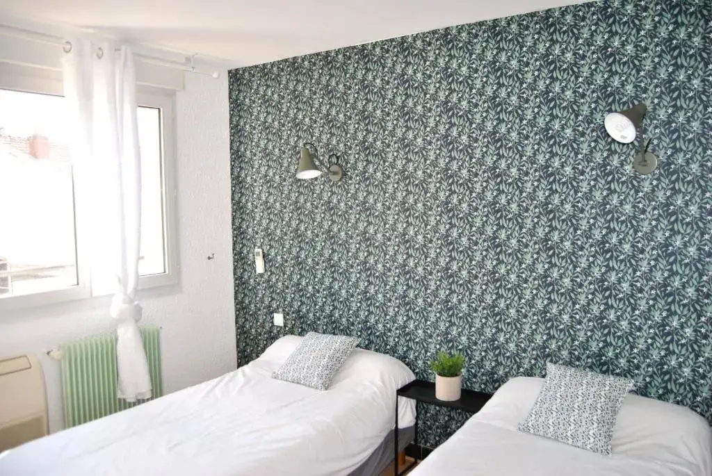 Standard Double room (twin beds)