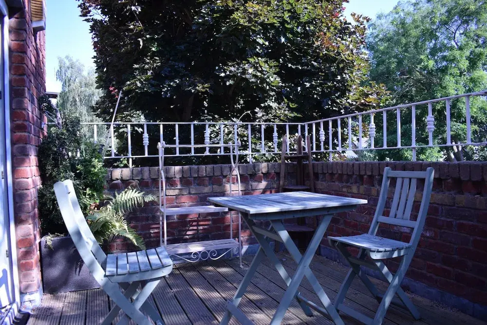 2 Bedroom Apartment With Terrace