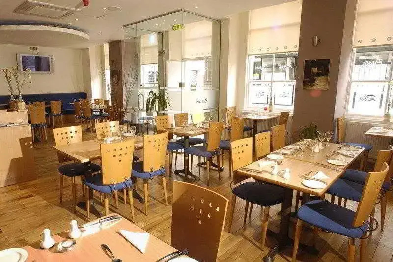Food & Beverage