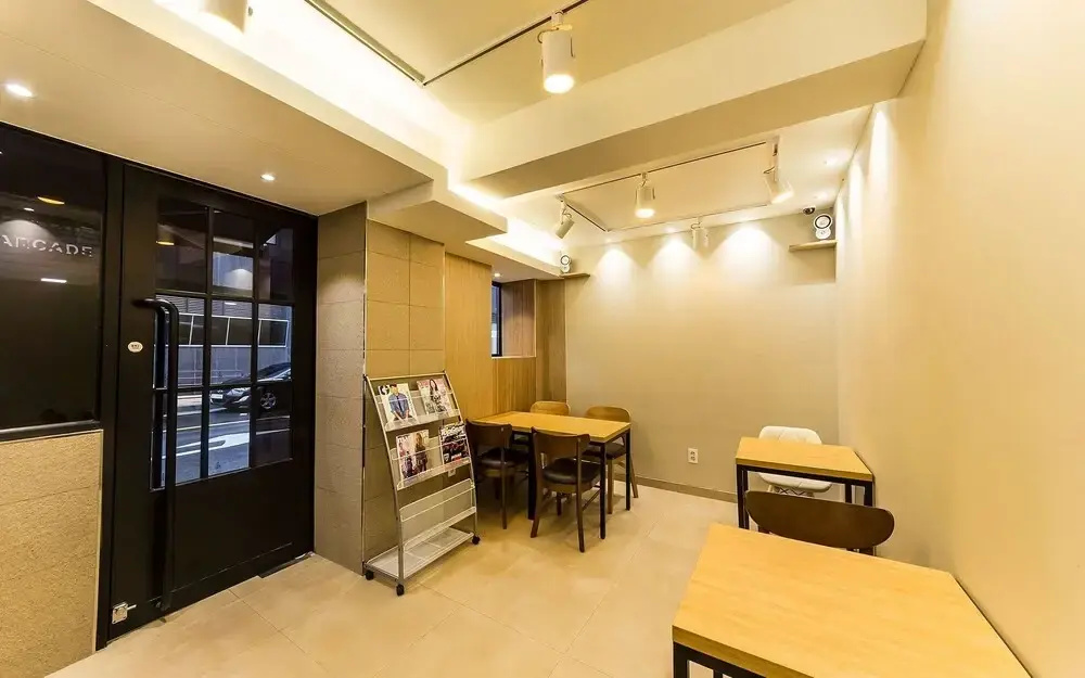 Lobby & Reception
