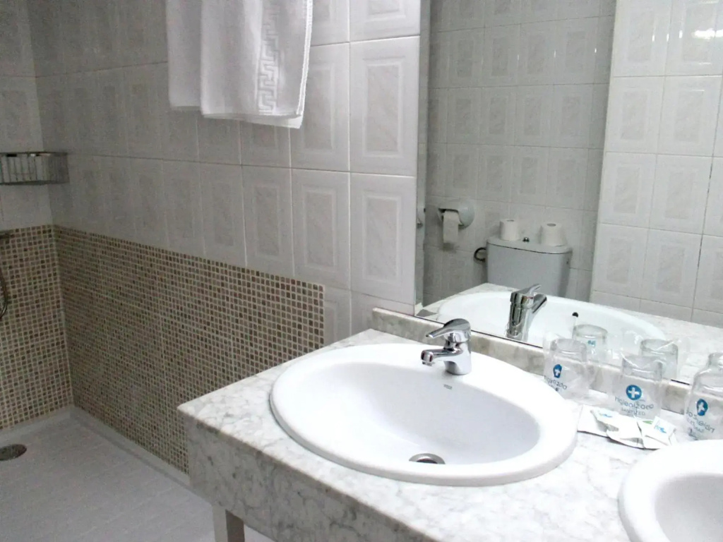Hotel Perales - фото 9
