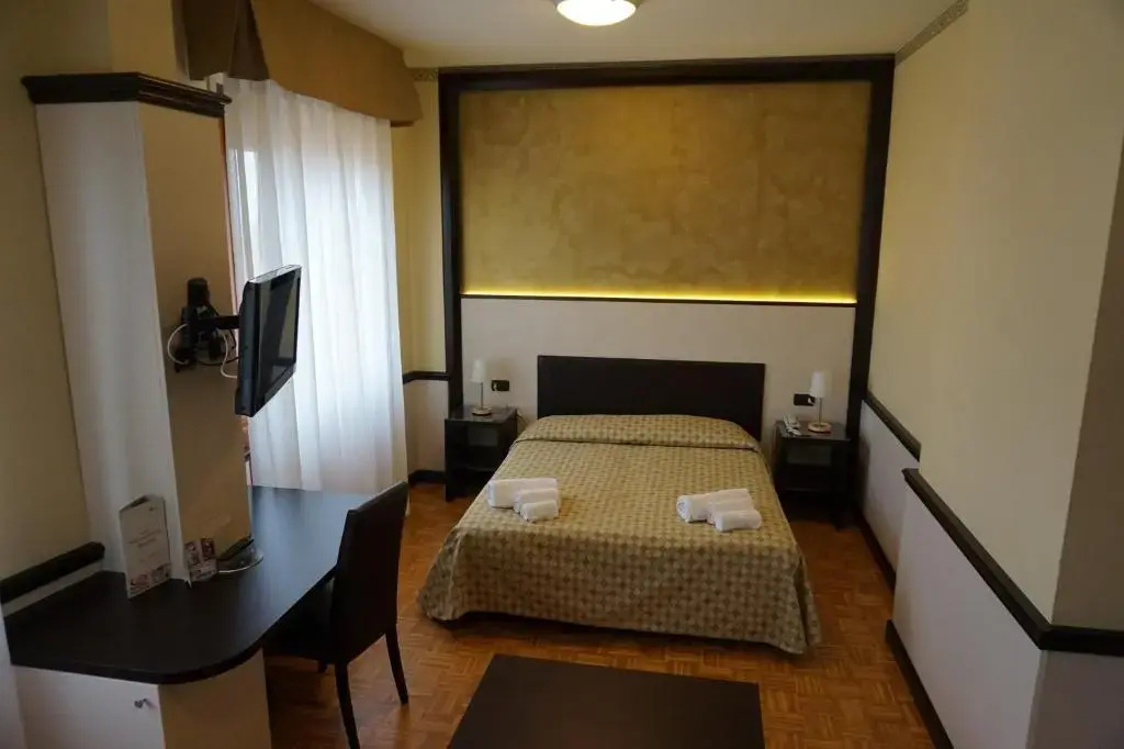 Hotel Astoria Fidenza - Chambres