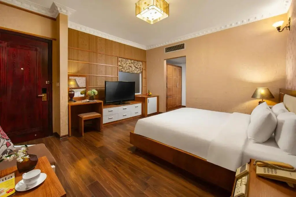 Superior Double room (full double bed)