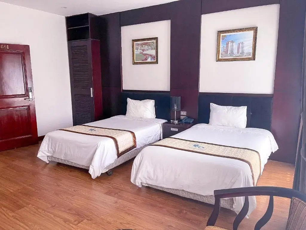 Nam Dat Hotel by D'Lecia Ha Long - Chambres