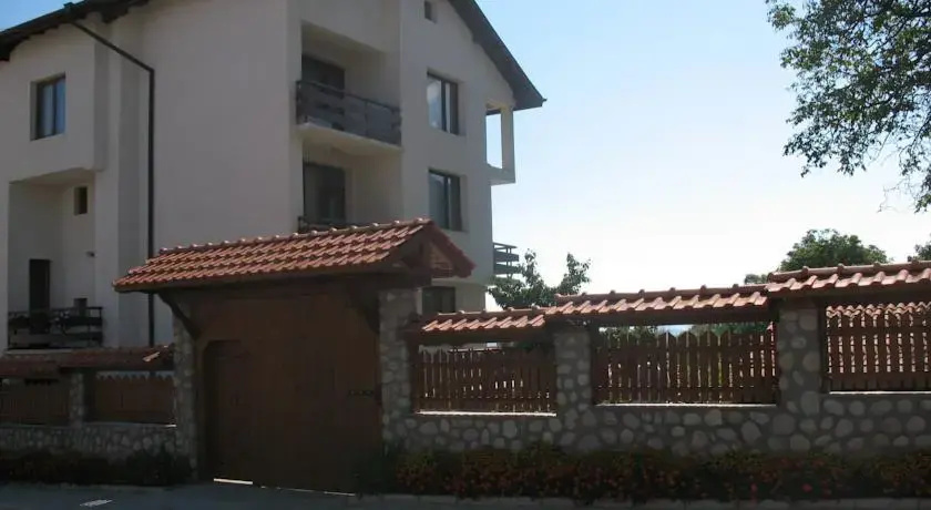 Stoyanova Guest House