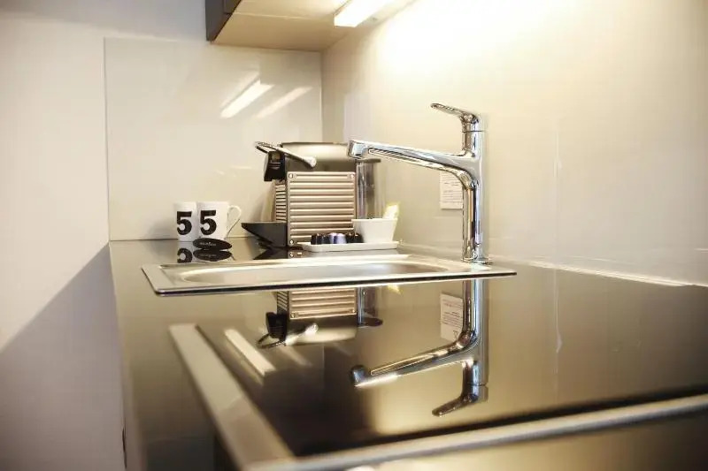 Двухместный люкс двуспальная кровать в Schiller5 Hotel & Boardinghouse